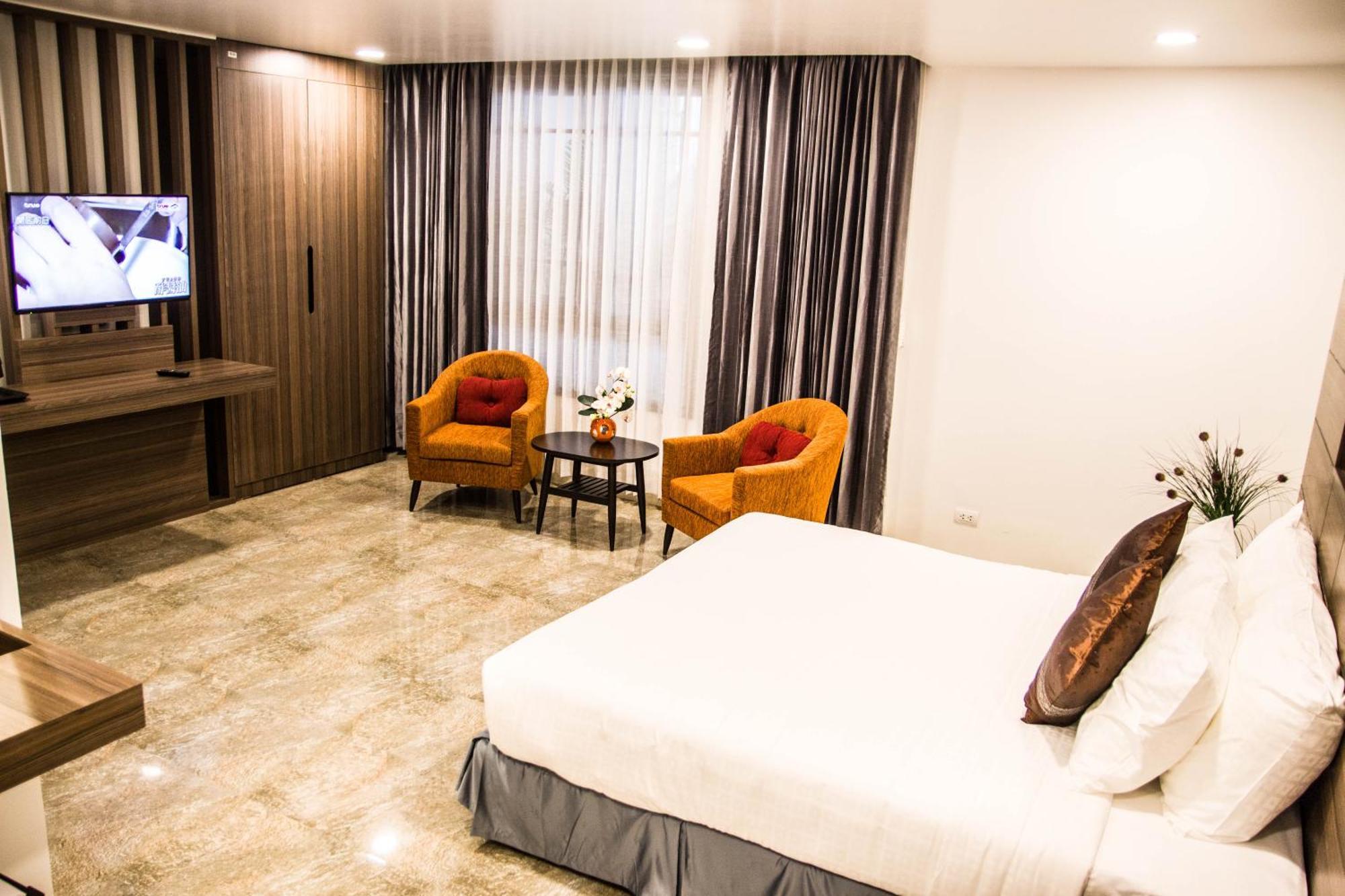 Family Boutique Hotel Vientiane Exterior photo