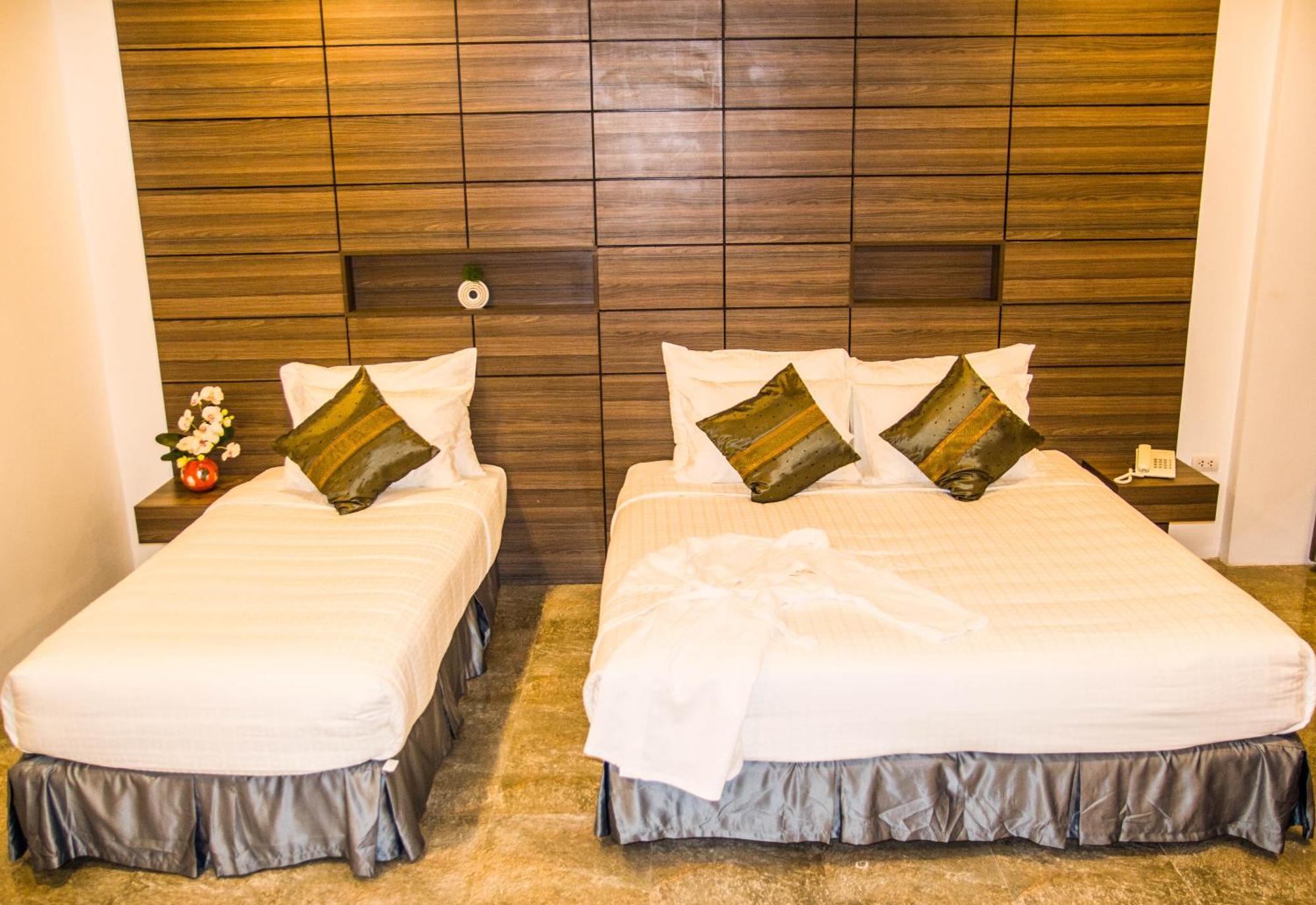Family Boutique Hotel Vientiane Exterior photo