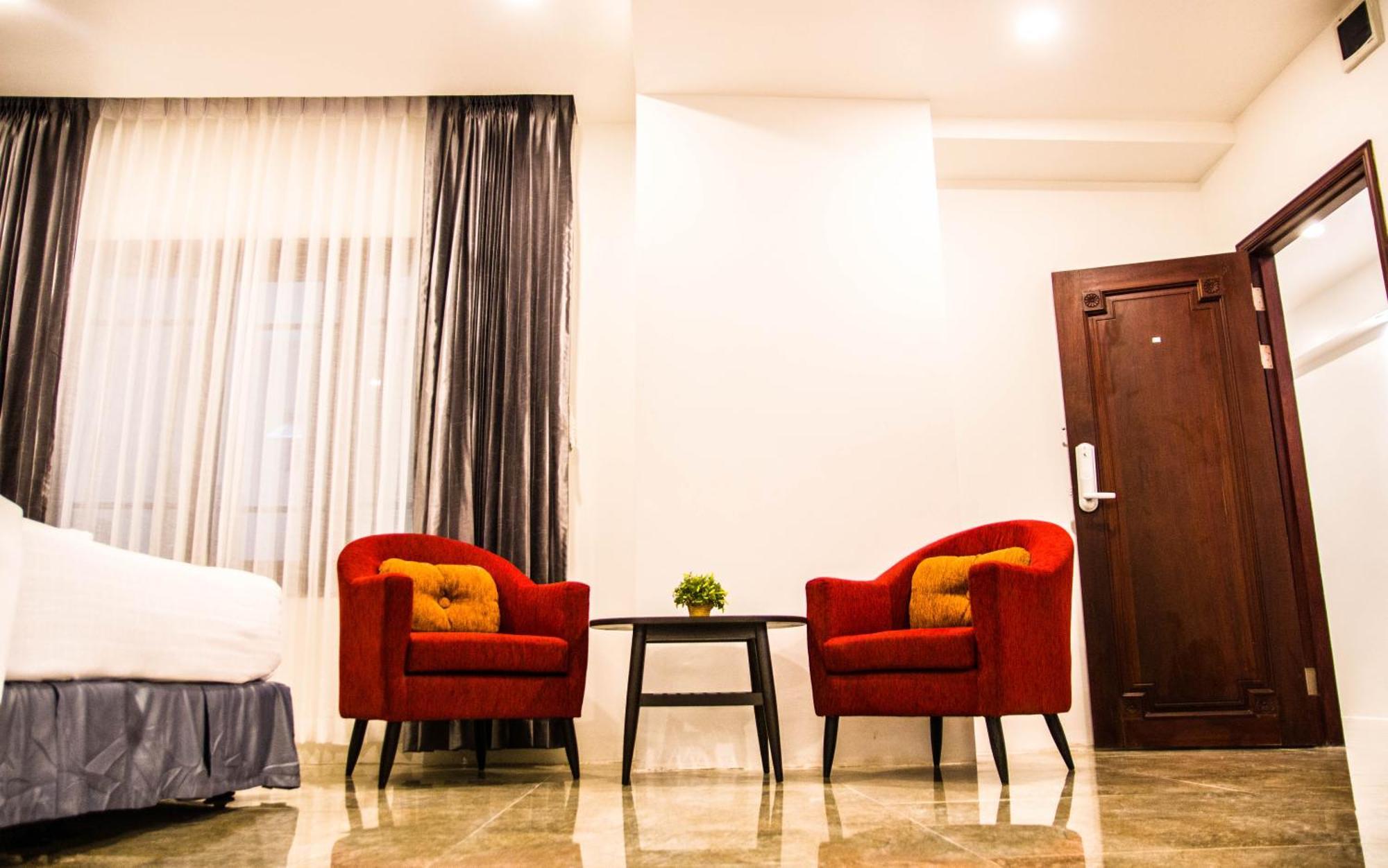 Family Boutique Hotel Vientiane Exterior photo
