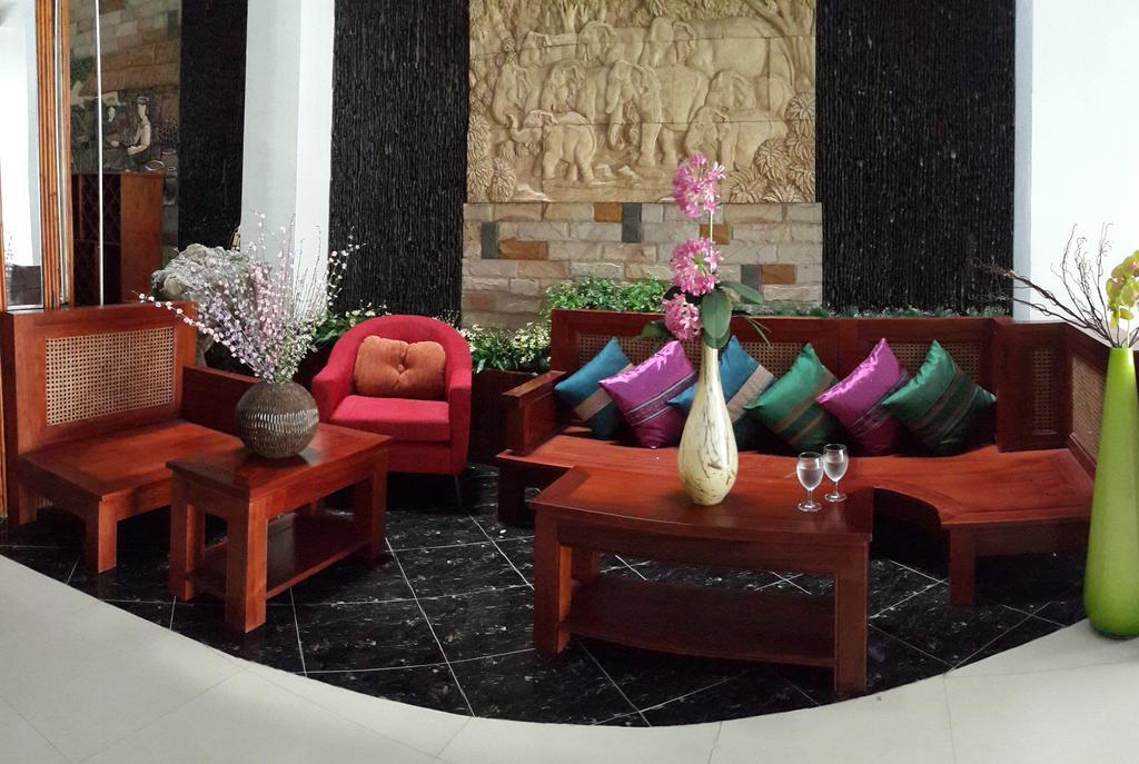 Family Boutique Hotel Vientiane Exterior photo