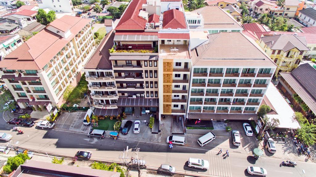 Family Boutique Hotel Vientiane Exterior photo