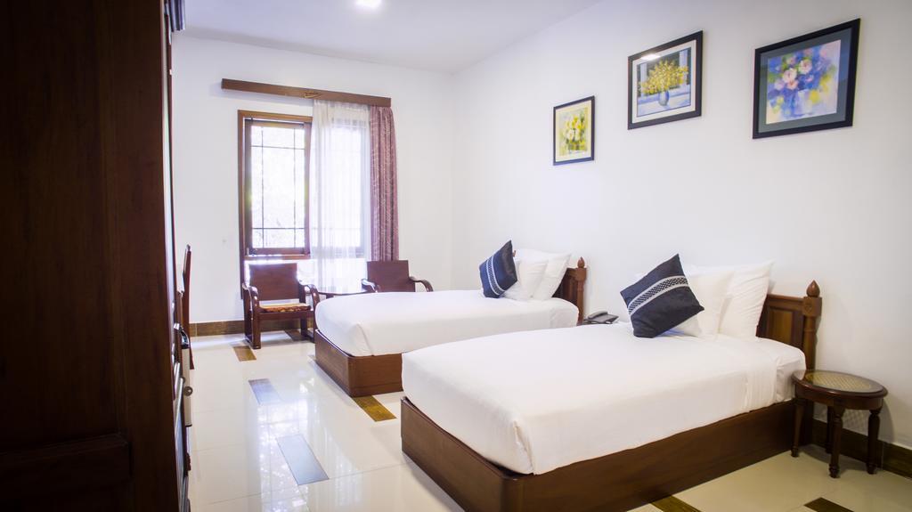 Family Boutique Hotel Vientiane Exterior photo