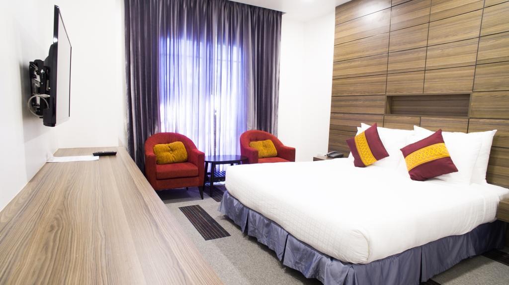 Family Boutique Hotel Vientiane Exterior photo