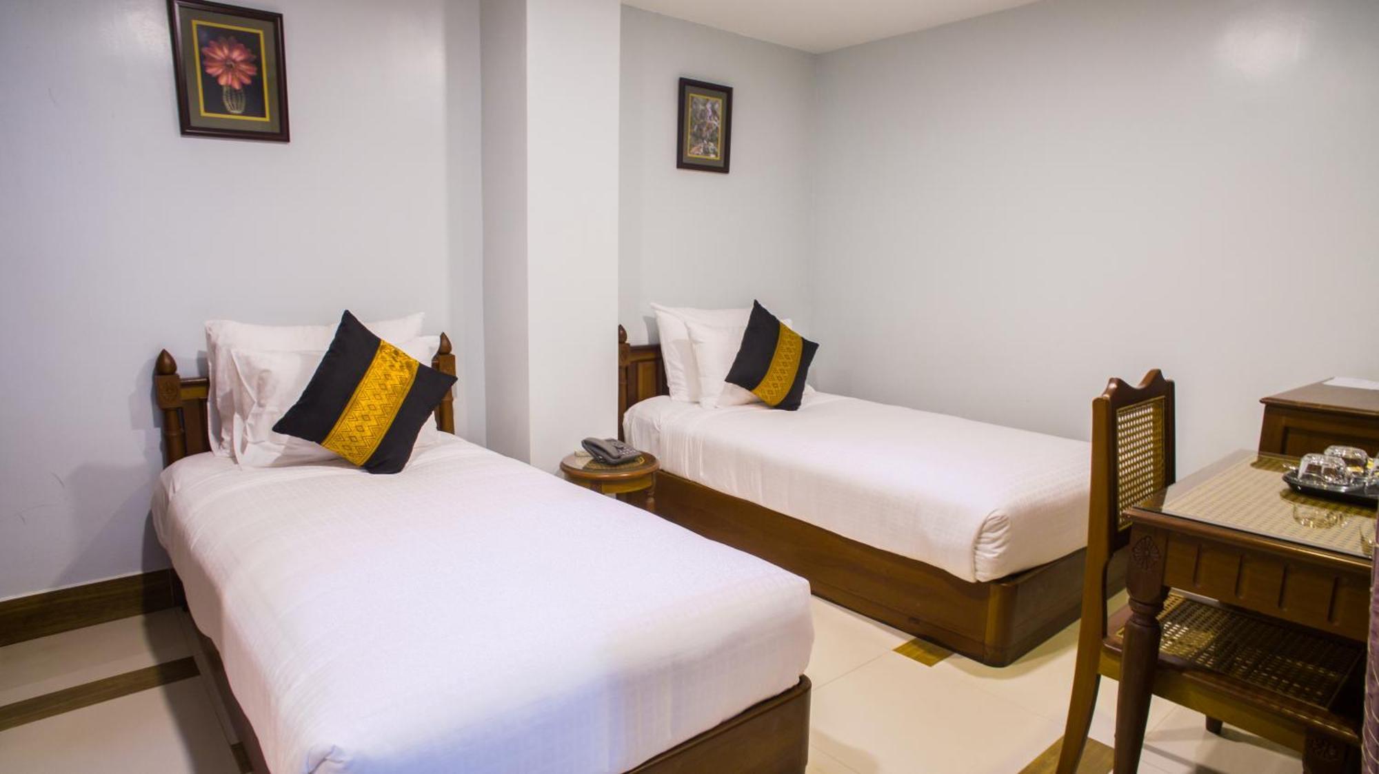 Family Boutique Hotel Vientiane Exterior photo
