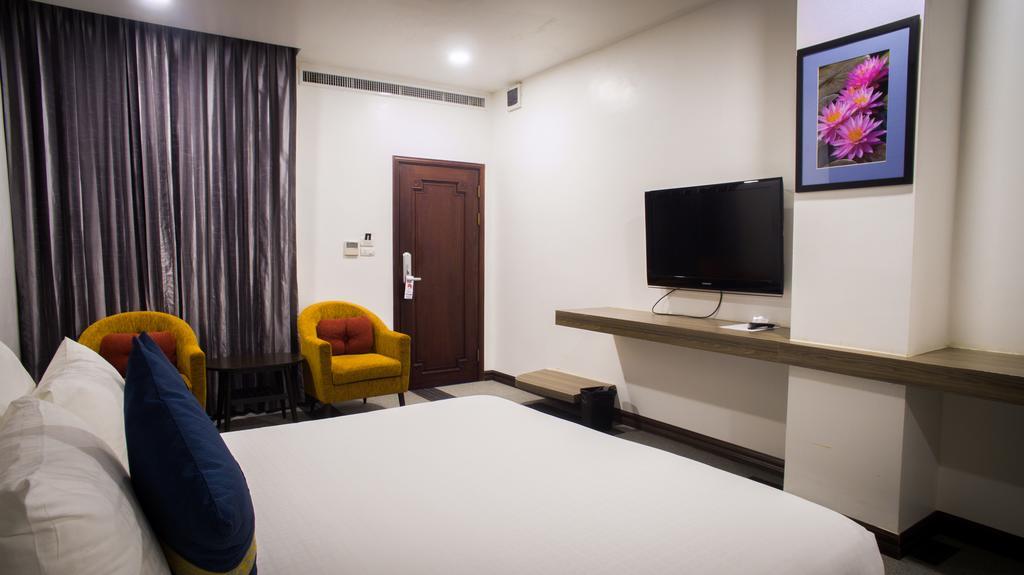 Family Boutique Hotel Vientiane Exterior photo